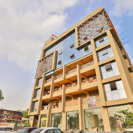 Oyo 16604 Hotel Sparsh Inn Ahmedabad Extérieur photo