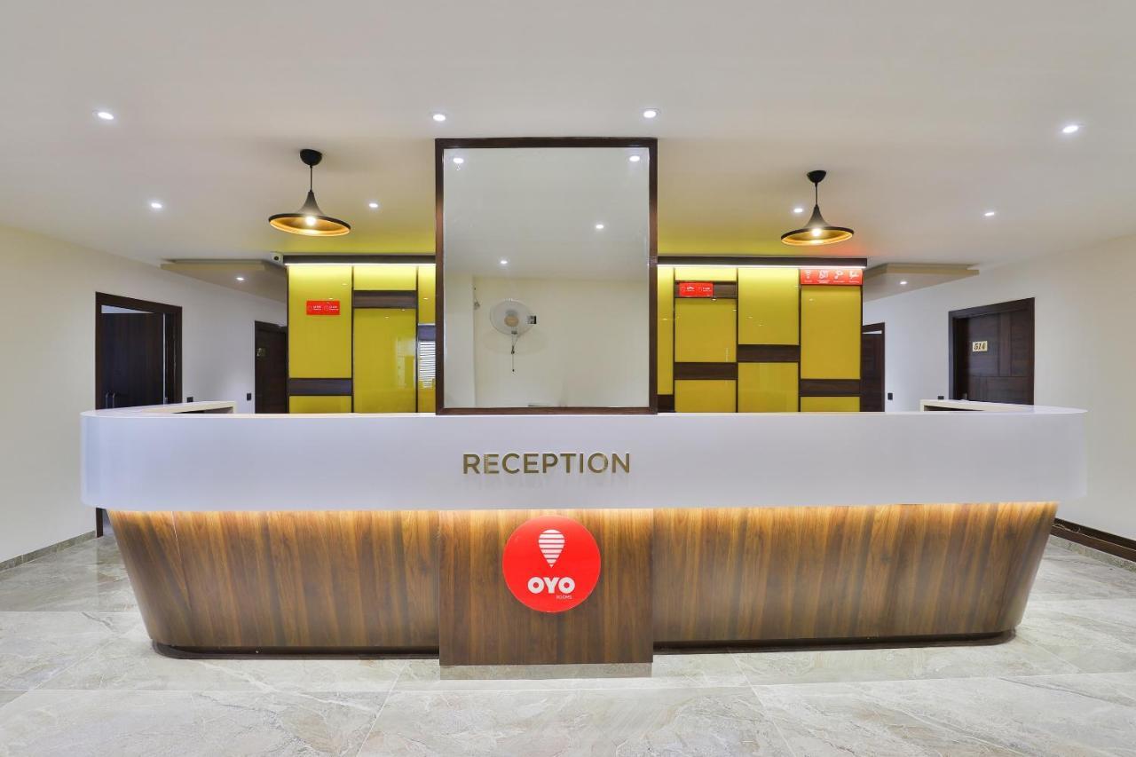 Oyo 16604 Hotel Sparsh Inn Ahmedabad Extérieur photo